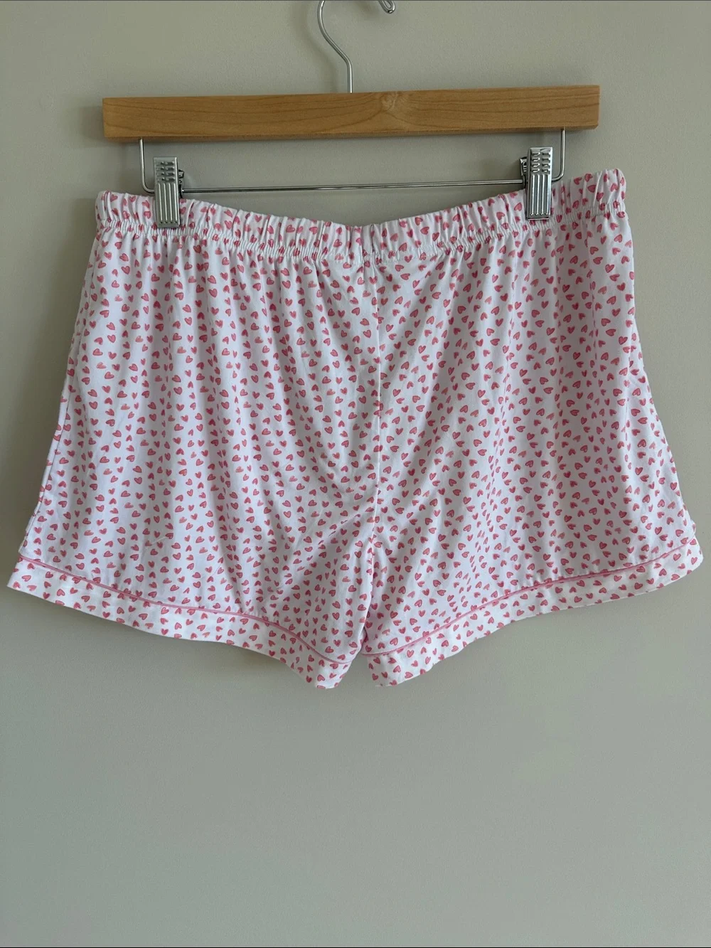 Women's White & Pink Heart Sleep Shorts